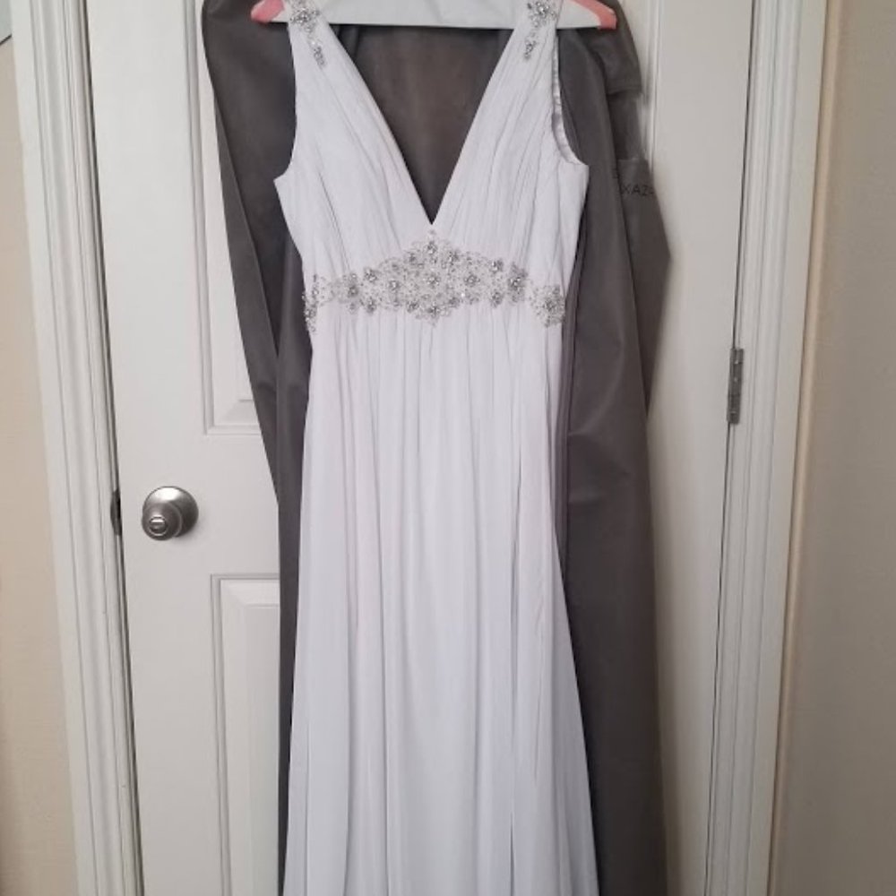 Maggie Sorreto White Wedding Gown